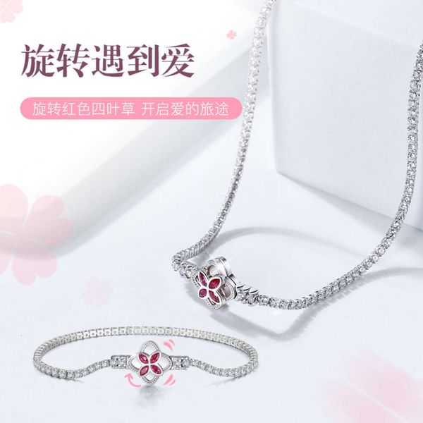 s925 sterling rinntin silver platinum four leaf grass bracelet red corundum rotary button fashion folding jewelry
s925 sterling rinntin silver platinum four leaf grass bracelet red corundum rotary button fashion folding jewelry