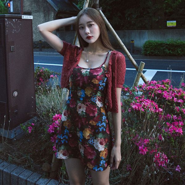 lucyever summer printing spaghetti strap dress women korean sleeveless short dresses woman fashion mini dress ladies 210521, Black;gray
lucyever summer printing spaghetti strap dress women korean sleeveless short dresses woman fashion mini dress ladies 210521, Black;gray