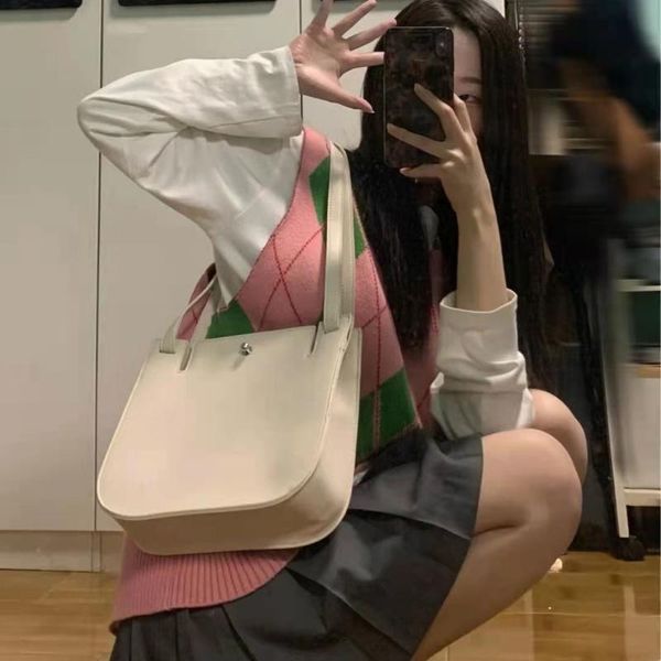 evening bags summer 2021 small crowd pack women trend single shoulder diagonal large capacity solid color versatile tote
evening bags summer 2021 small crowd pack women trend single shoulder diagonal large capacity solid color versatile tote
