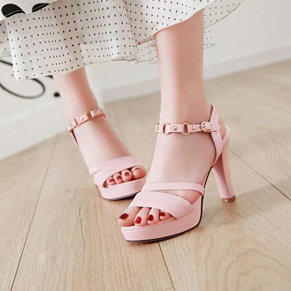 oversized high heels sandals women shoes woman summer women's with open toes and waterproofing table, Black
oversized high heels sandals women shoes woman summer women's with open toes and waterproofing table, Black