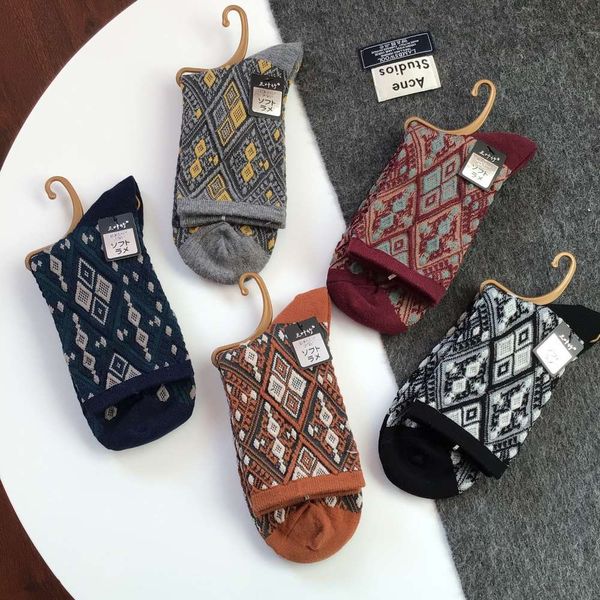 2021 new socks children's medium tube national court style women's street fashion mori series batch, Black
2021 new socks children's medium tube national court style women's street fashion mori series batch, Black