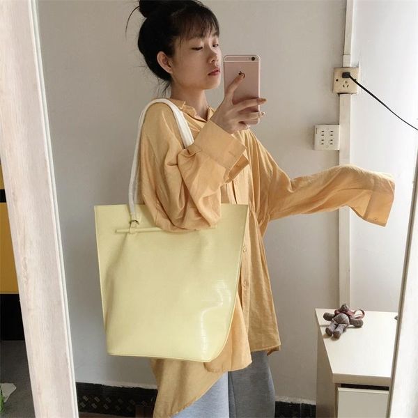 evening bags retro bag 2021 summer trendy fashion one-shoulder underarm western style korean portable tote
evening bags retro bag 2021 summer trendy fashion one-shoulder underarm western style korean portable tote