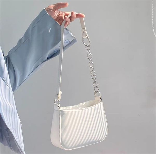 bags Designers Handbag Luxuryshandbags High Quality Ladies Chain Soulder Patent Leather Diamond Luxurys Evening Cross bodyBag ,ntcnzmfjkashfkjhzxk, Sky blue
bags Designers Handbag Luxuryshandbags High Quality Ladies Chain Soulder Patent Leather Diamond Luxurys Evening Cross bodyBag ,ntcnzmfjkashfkjhzxk, Sky blue