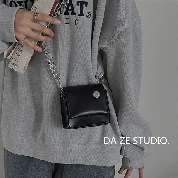 Designers Duffel Bags 45CM 55CM luxury large capacity travel sale High quality women men Genuine Leather shoulder Fashion bag carry rivets with lock gffhjg, Sky blue
Designers Duffel Bags 45CM 55CM luxury large capacity travel sale High quality women men Genuine Leather shoulder Fashion bag carry rivets with lock gffhjg, Sky blue