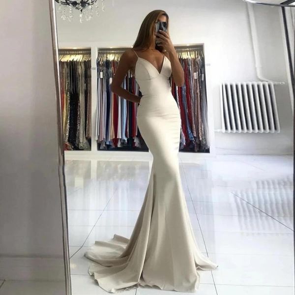 party dresses v neck evening dress mermaid backless sleeveless vestidos gala robes long prom gown for women, White;black
party dresses v neck evening dress mermaid backless sleeveless vestidos gala robes long prom gown for women, White;black