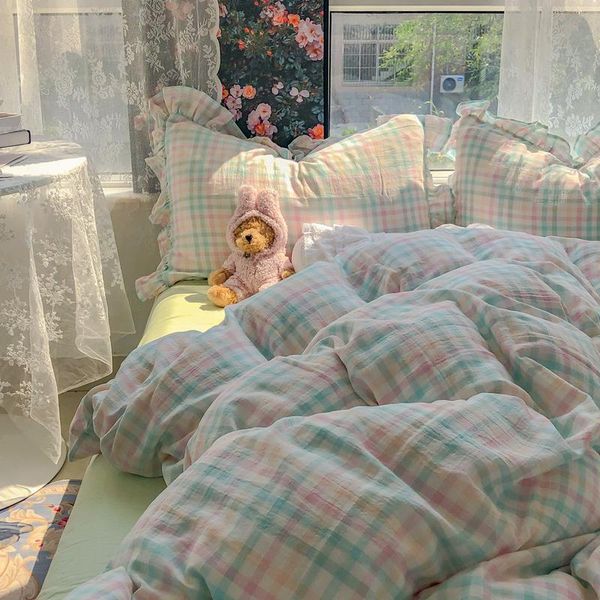 bedding sets super soft cream ice plaid double-layer yarn four-piece set all cotton pure quilt cover bed sheet
bedding sets super soft cream ice plaid double-layer yarn four-piece set all cotton pure quilt cover bed sheet