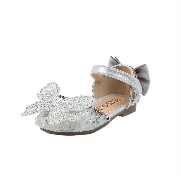 flat shoes 2021 rhinestone butterfly girls sandals princess leather pearl children heel shoe, Black;grey
flat shoes 2021 rhinestone butterfly girls sandals princess leather pearl children heel shoe, Black;grey