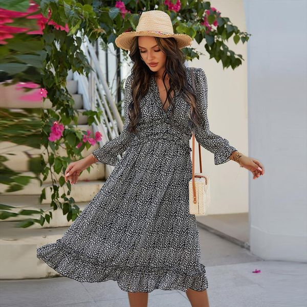 spring summer women dress v neck floral print boho beach casual ruffle long sleeve a line midi sundress, Black;gray
spring summer women dress v neck floral print boho beach casual ruffle long sleeve a line midi sundress, Black;gray
