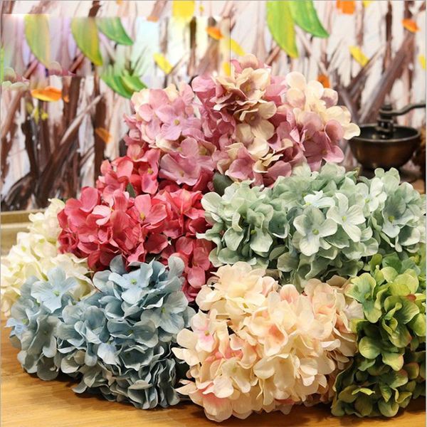 high-end vintage emulation silk bouquet artificial flowers home wedding ceremony holding decorative & wreaths
high-end vintage emulation silk bouquet artificial flowers home wedding ceremony holding decorative & wreaths