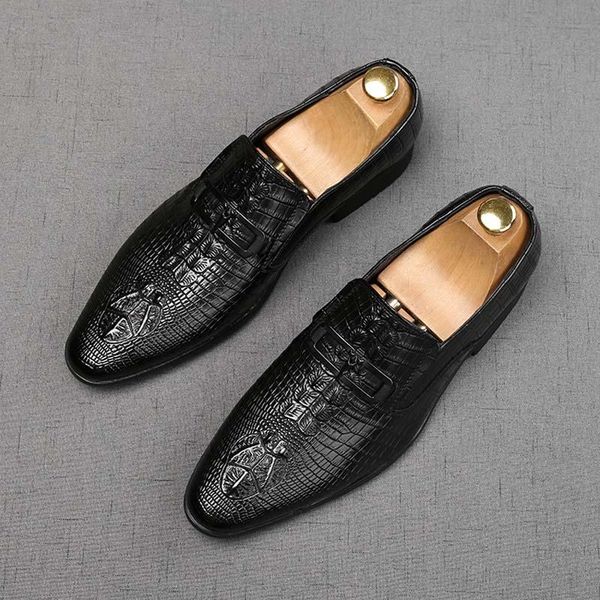 dress shoes celebrity designer men's wedding office sapato social masculino party business prom footwear, Black
dress shoes celebrity designer men's wedding office sapato social masculino party business prom footwear, Black