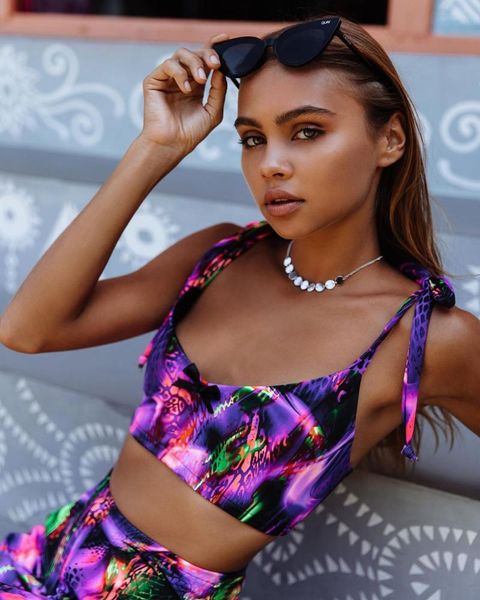 bikini set printed women's swimsuit mesh skirt 2 piece swimwear halter tie dye knot bathing suit biquini one-piece suits
bikini set printed women's swimsuit mesh skirt 2 piece swimwear halter tie dye knot bathing suit biquini one-piece suits