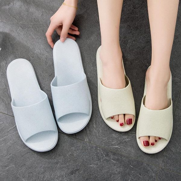 slipper summer couple slippers men women soft bottom non-slip bathroom flip flops outdoor home bathing solid color shoes, Black;grey
slipper summer couple slippers men women soft bottom non-slip bathroom flip flops outdoor home bathing solid color shoes, Black;grey