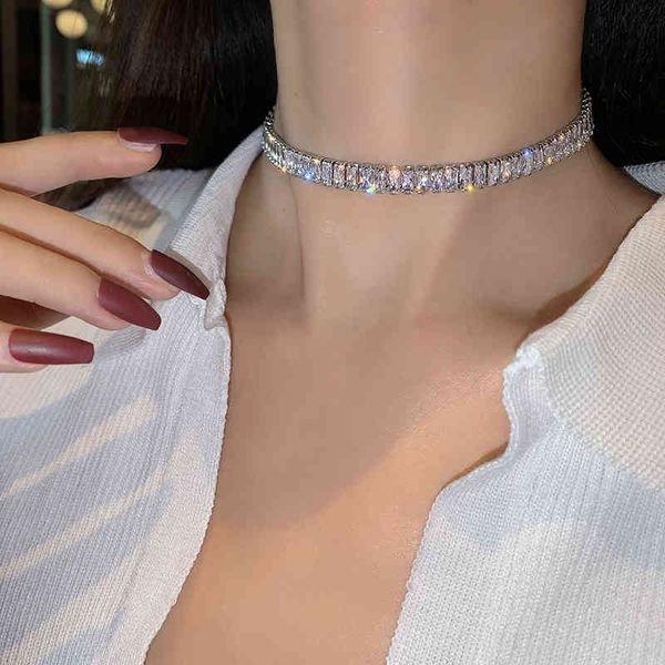 necklaces pendants korean selling fashion jewelry, copper inlaid zircon, luxury shiny necklace ladies party, Silver
necklaces pendants korean selling fashion jewelry, copper inlaid zircon, luxury shiny necklace ladies party, Silver
