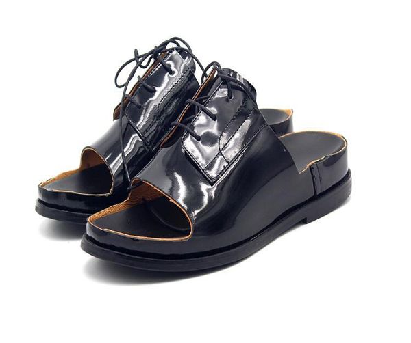 slippers summer men personality hand-cut cowhskin fish mouth open-toe dark street leather drag, Black
slippers summer men personality hand-cut cowhskin fish mouth open-toe dark street leather drag, Black