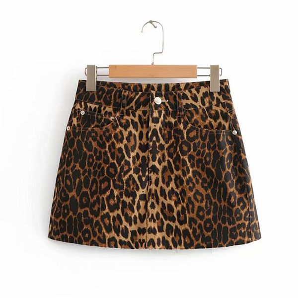 skirts geckoistail 2021 summer women leopard mini fashion high waist quality ladies pocket zip slim a-line, Black
skirts geckoistail 2021 summer women leopard mini fashion high waist quality ladies pocket zip slim a-line, Black