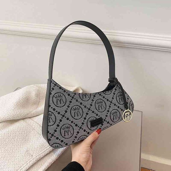 75% off luggage factory wholesale women's canvas portable single shoulder red style armpit stick mobile phone wallet
75% off luggage factory wholesale women's canvas portable single shoulder red style armpit stick mobile phone wallet