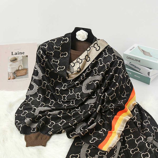 jacquard cashmere imitation scarf women's fashion letter leisure versatile double-sided shawl bib, Blue;gray
jacquard cashmere imitation scarf women's fashion letter leisure versatile double-sided shawl bib, Blue;gray