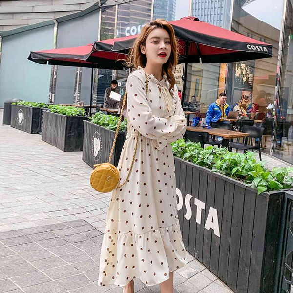 casual dresses spring will come a niche in france show thin waist falbala wavepoints, chiffon, Black;gray
casual dresses spring will come a niche in france show thin waist falbala wavepoints, chiffon, Black;gray