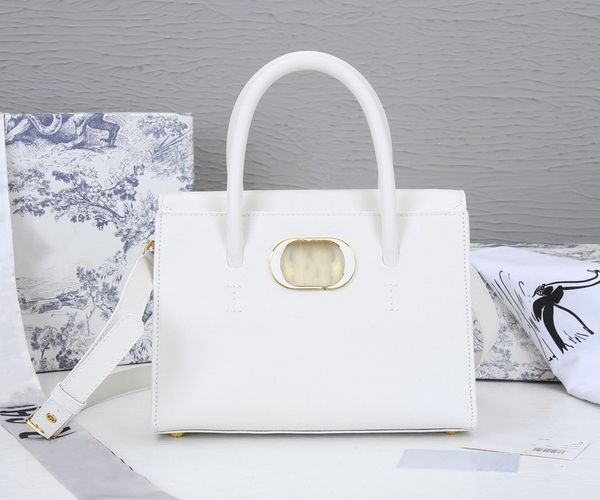 fashion women designer shoulder bags chain messenger bags leather purse ladies cosmetics crossbody bag 25-19-12cm
fashion women designer shoulder bags chain messenger bags leather purse ladies cosmetics crossbody bag 25-19-12cm