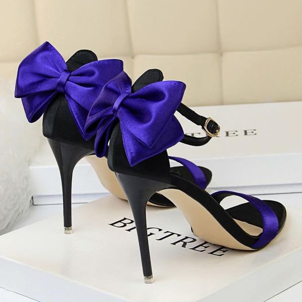 sandals elegant women's bowknot pumps shoes on heels 10cm silk stiletto female high heel for women wedding, Black
sandals elegant women's bowknot pumps shoes on heels 10cm silk stiletto female high heel for women wedding, Black