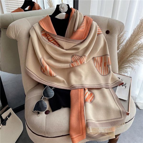 scarves 2021 women sacrf cashmere winter wraps female print blanket shawls thick warm lady pashmina hijab stoles soft bufanda, Blue;gray
scarves 2021 women sacrf cashmere winter wraps female print blanket shawls thick warm lady pashmina hijab stoles soft bufanda, Blue;gray