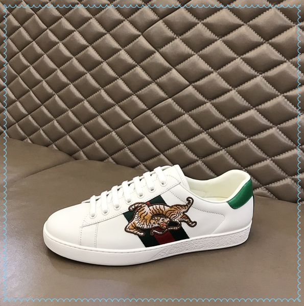 2021ss classic women and men casual flats shoes breathable fashion outdoor couples are size, Red;white
2021ss classic women and men casual flats shoes breathable fashion outdoor couples are size, Red;white