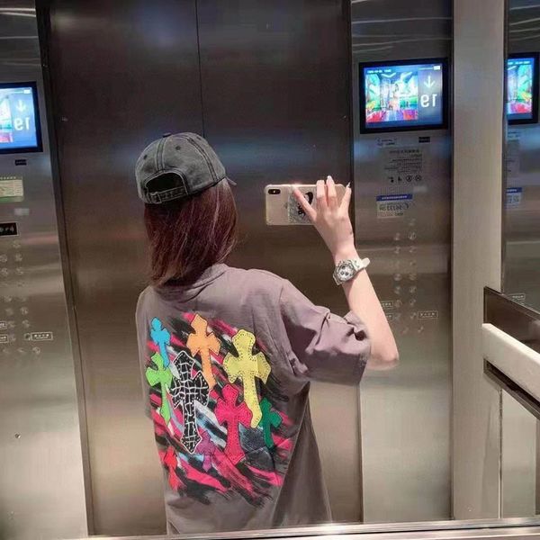 colorful 21s spring new and summer ch cross dynamic graffiti theme short sleeve t-shirt lovers fashion, Gray
colorful 21s spring new and summer ch cross dynamic graffiti theme short sleeve t-shirt lovers fashion, Gray