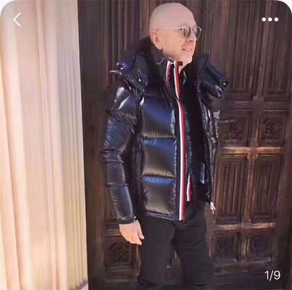 down jacket 2021m mengjia hooded short men's and women's same white duck thickened loose versatile black shiny coat
down jacket 2021m mengjia hooded short men's and women's same white duck thickened loose versatile black shiny coat