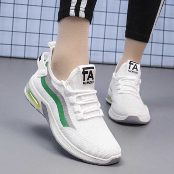 men's shoes autumn winter breathable 2021 designer korean fashion canvas board leisure net sportstraining sneakers
men's shoes autumn winter breathable 2021 designer korean fashion canvas board leisure net sportstraining sneakers