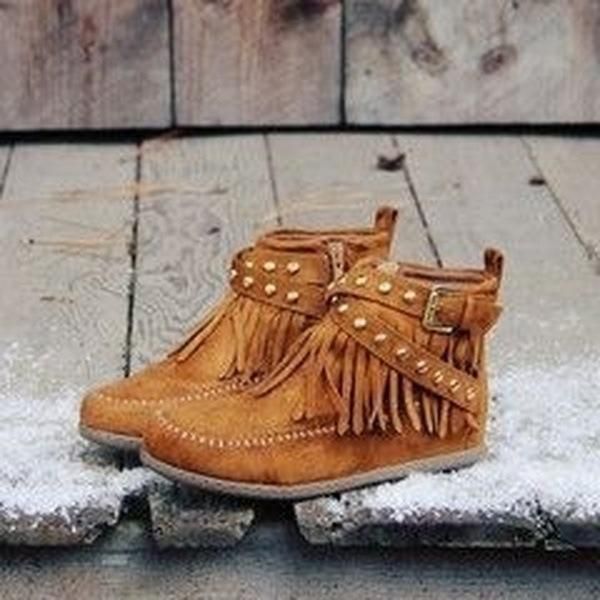 boots women ankle short tassels big size round toe side zipper rivets bare warm non-slip shoe for ladies botas mujer, Black
boots women ankle short tassels big size round toe side zipper rivets bare warm non-slip shoe for ladies botas mujer, Black