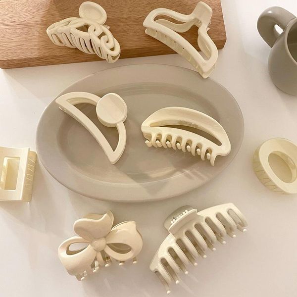 hair clips & barrettes 2021 korean white minimalist elegant acetate acrylic oval rectangle bow clip accessories for women, Golden;silver
hair clips & barrettes 2021 korean white minimalist elegant acetate acrylic oval rectangle bow clip accessories for women, Golden;silver