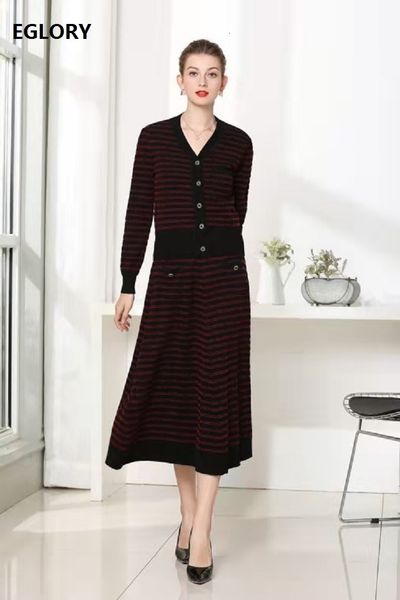 skirts sweater sets autumn winter spring 2 piece set women striped patterns knitted cardigan coat+mid-calf knitted skirts, Black
skirts sweater sets autumn winter spring 2 piece set women striped patterns knitted cardigan coat+mid-calf knitted skirts, Black