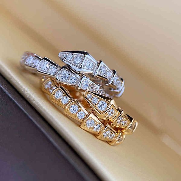the new full snake bone ring 925 sterling silver snake ring baojia diamond inlaid open elastic index finger
the new full snake bone ring 925 sterling silver snake ring baojia diamond inlaid open elastic index finger