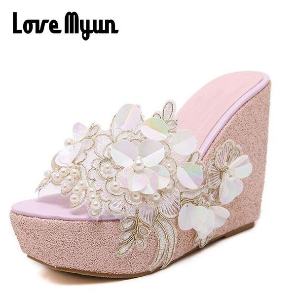 slippers bling wedges 2021 lady summer sandals sequined cloth glitter platform slides string bead flowers shoes woman sc-57, Black
slippers bling wedges 2021 lady summer sandals sequined cloth glitter platform slides string bead flowers shoes woman sc-57, Black