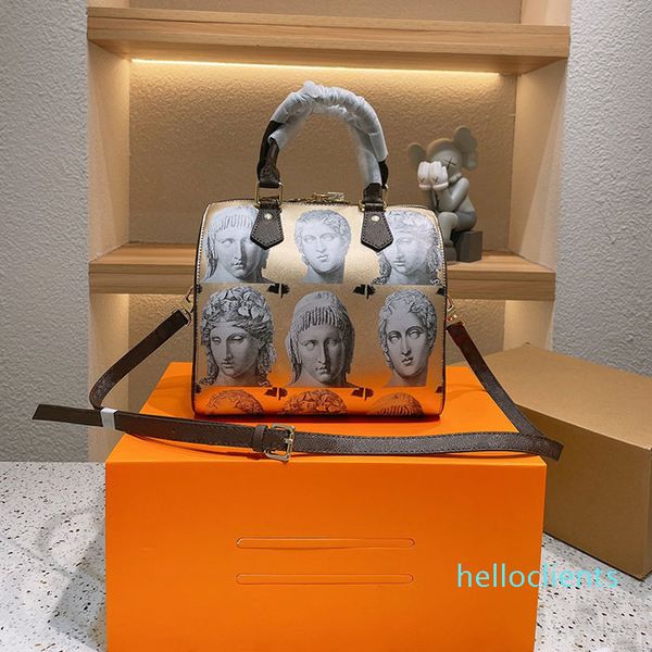 brand greco-roman series pillow shoulder bag designer men women fashion hip hop messenger bags outdoor handbag
brand greco-roman series pillow shoulder bag designer men women fashion hip hop messenger bags outdoor handbag