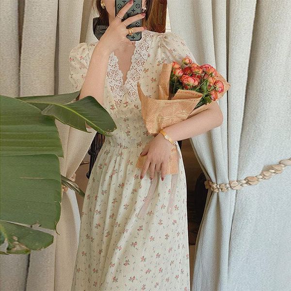 french retro floral daisy dress zixian women's summer 2021 korean fashion net red casual dresses, Black;gray
french retro floral daisy dress zixian women's summer 2021 korean fashion net red casual dresses, Black;gray