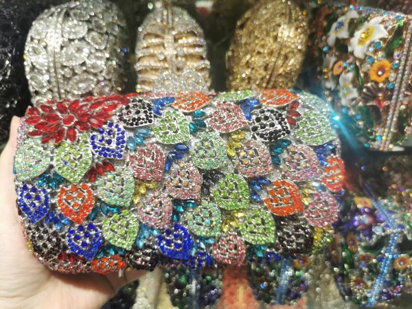 evening bags xiyuan leaf flower woman diamond party dinner bag female colorful crystal metal clutch purse lady gala cocktail handbags
evening bags xiyuan leaf flower woman diamond party dinner bag female colorful crystal metal clutch purse lady gala cocktail handbags