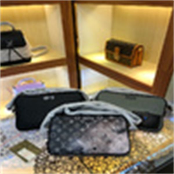 43918 fashion satchel men messenger crossbody bags shoulder bags business bags pouches 9k64, Red;black
43918 fashion satchel men messenger crossbody bags shoulder bags business bags pouches 9k64, Red;black