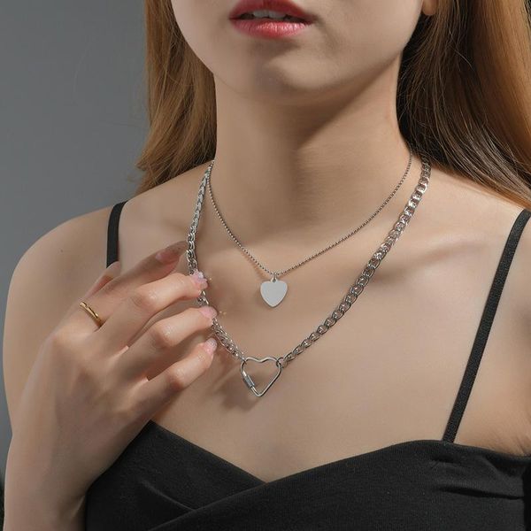 chains 2021 multi layer portrait pendants necklaces for women heart pendant necklace design jewelry gift drop, Silver
chains 2021 multi layer portrait pendants necklaces for women heart pendant necklace design jewelry gift drop, Silver