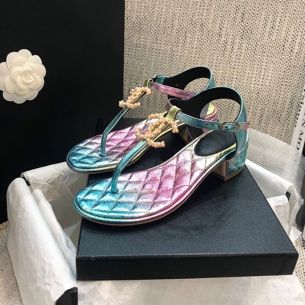 2021ss slipper designer slide spring summer sandals with heels fashion trend female beach indoor true leather iridescence ladies shoes slipp, Black
2021ss slipper designer slide spring summer sandals with heels fashion trend female beach indoor true leather iridescence ladies shoes slipp, Black