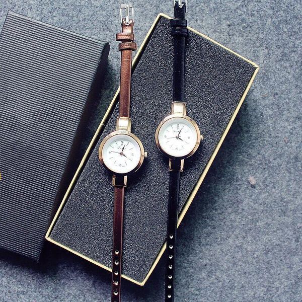 wristwatches small women dress watches narrow leather female watch women's fashion mini design bracelet vintage wind clock, Slivery;brown
wristwatches small women dress watches narrow leather female watch women's fashion mini design bracelet vintage wind clock, Slivery;brown