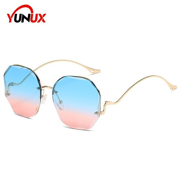 sunglasses fashion for women metal frame uv400 gradient lenses oversized hexagon eyewear - oolvs os2550, White;black
sunglasses fashion for women metal frame uv400 gradient lenses oversized hexagon eyewear - oolvs os2550, White;black