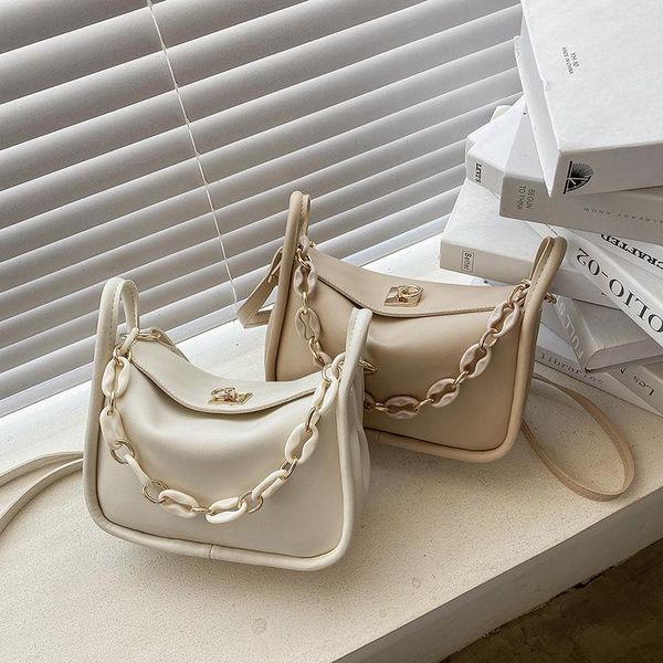 evening bags trend chain handbags pu leather lock shoulder bag women fashion texture crossbody for 2021 luxury designer
evening bags trend chain handbags pu leather lock shoulder bag women fashion texture crossbody for 2021 luxury designer