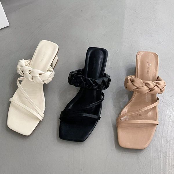 slippers 2021 fashion weave square low heel ladies sandals shoes summer outdoor beach flip flops casual slides, Black
slippers 2021 fashion weave square low heel ladies sandals shoes summer outdoor beach flip flops casual slides, Black