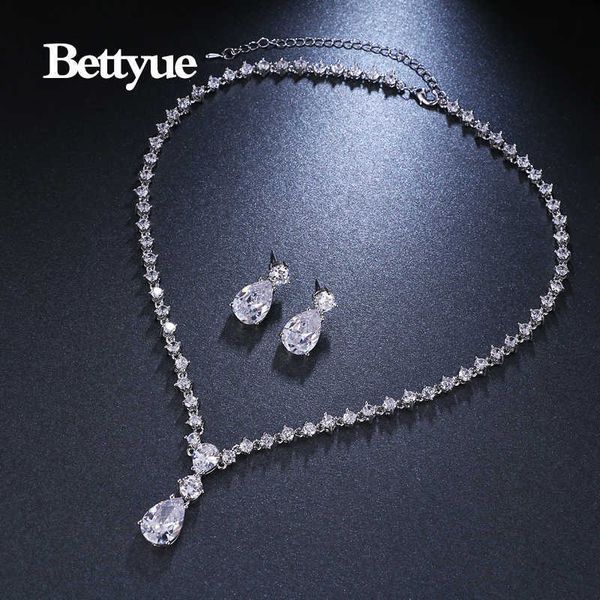 bettyue brand charm fashion luxury jewelry sets aaa zircon three colors water drop jewelry sets for woman florid wedding gift h1022, Silver
bettyue brand charm fashion luxury jewelry sets aaa zircon three colors water drop jewelry sets for woman florid wedding gift h1022, Silver