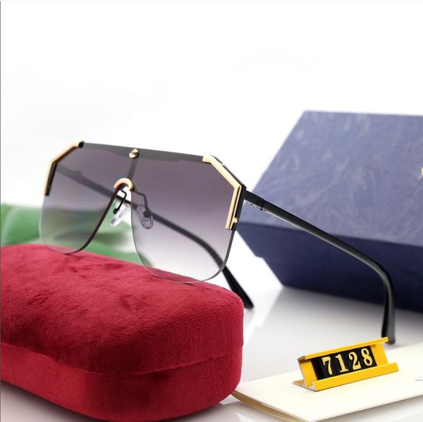 luxur classic square sunglasses designer brand fashion mens womens sun glasses eyewear metal glass lenses 866, White;black
luxur classic square sunglasses designer brand fashion mens womens sun glasses eyewear metal glass lenses 866, White;black