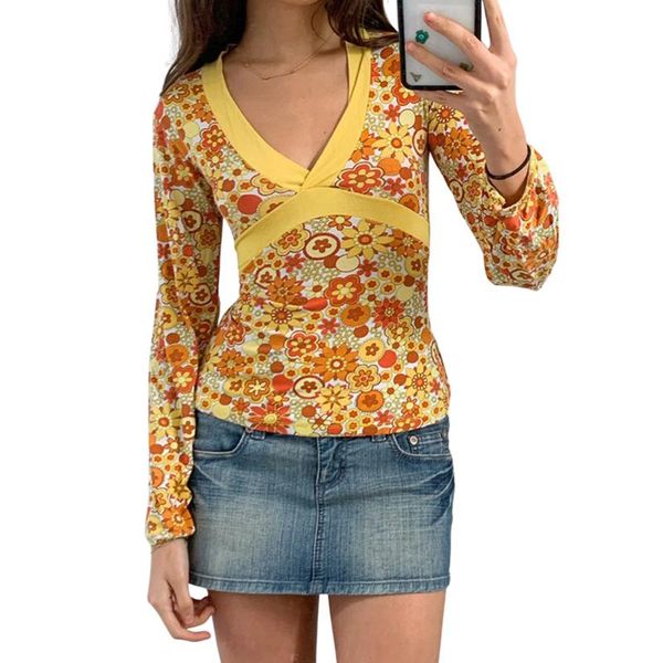 women's blouses & shirts close-fitting long sleeve ,2021 autumn fashion floral printed pattern deep v-neck pullover for lady, White
women's blouses & shirts close-fitting long sleeve ,2021 autumn fashion floral printed pattern deep v-neck pullover for lady, White
