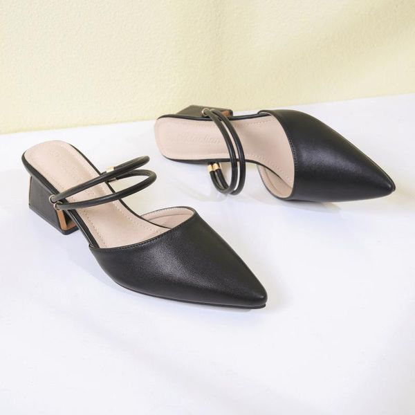slippers pointed toe mule women leather slipper chunky heel shoes slip on slides casual loafers narrow band mules 2021 sandalias mujer, Black
slippers pointed toe mule women leather slipper chunky heel shoes slip on slides casual loafers narrow band mules 2021 sandalias mujer, Black
