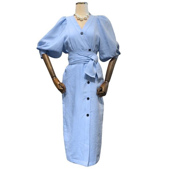 temperament v-neck slim waist solid women dress fashion puff sleeve design mujer vestido simple soft dresses with belt summer 210514, Black;gray
temperament v-neck slim waist solid women dress fashion puff sleeve design mujer vestido simple soft dresses with belt summer 210514, Black;gray