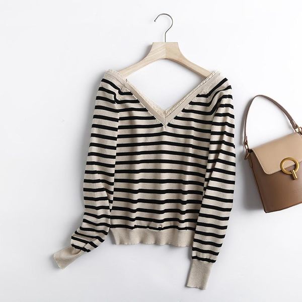 women's sweaters autumn winter lace patchwork women v-neck long sleeve slim sweater pullover female 2021 fashion ladies pullovers, White;black
women's sweaters autumn winter lace patchwork women v-neck long sleeve slim sweater pullover female 2021 fashion ladies pullovers, White;black